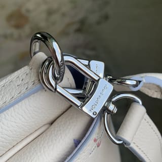 Pochette Métis Soft Monogram Empreinte Gradient Coated Shoulder Bag 6