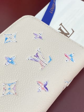 Zippy Wallet Monogram Empreinte Gradient  7