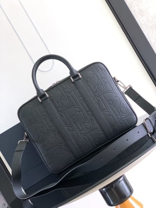 Gravity Briefcase 2
