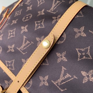 Jet Lag Bag MM Monogram Silk Tech 7
