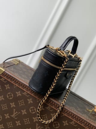 Vanity Monogram Ink Chain Pouch Bag 3