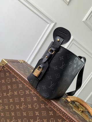 All In BB Monogram Ink Top Handle Bag 5