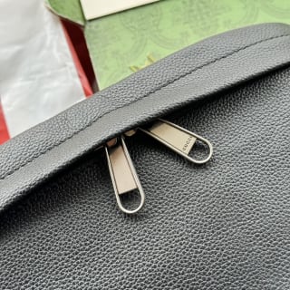 Belt Bag with Gucci Logo 8
