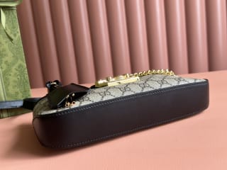Padlock Small Shoulder Bag 4