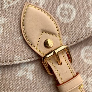 Escape Meowgram Coated Canvas Shoulder Bag 7