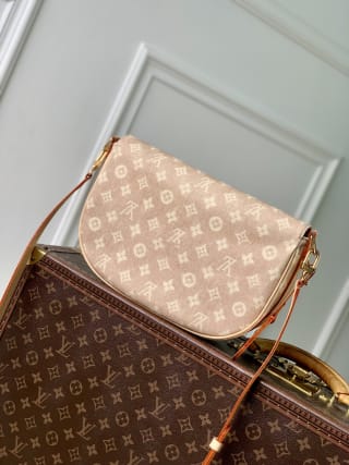 Escape Meowgram Coated Canvas Shoulder Bag 2