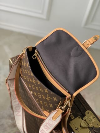 Diane PM Monogram Coated Canvas Shoulder Bag 5