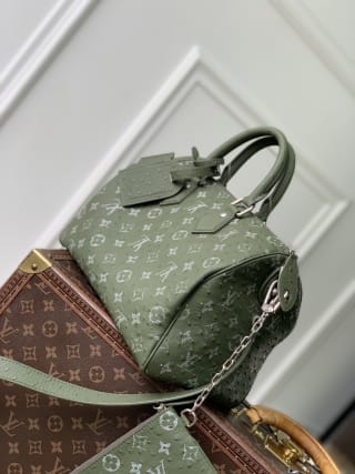 Speedy P9 Bandoulière 25 Monogram Leather Top Handle Bag 3