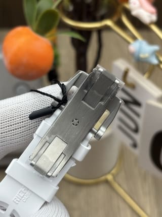 RM 21-02 Tourbillon Aerodyne White Quartz TPT & Carbon TPT 9