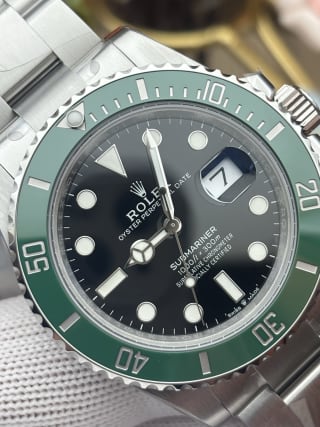 Submariner Date 126610LV Starbucks 41mm Black Dial Green Bezel Oystersteel Watch 3
