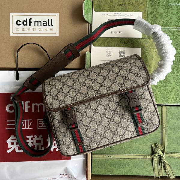 Gucci GG Supreme Messenger Bag