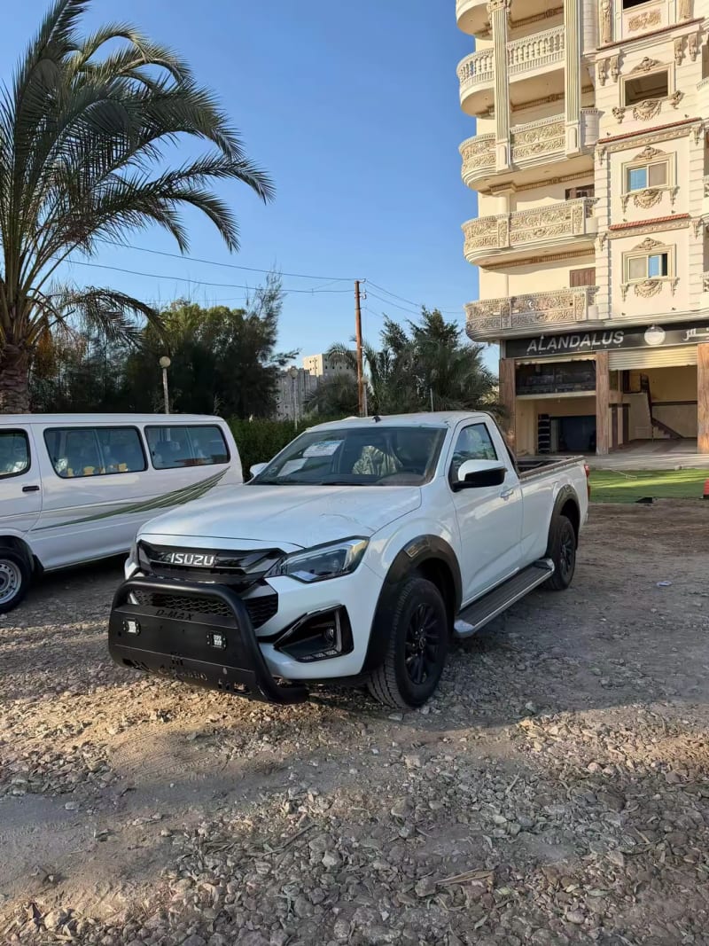 ايسوزو ربع نقل