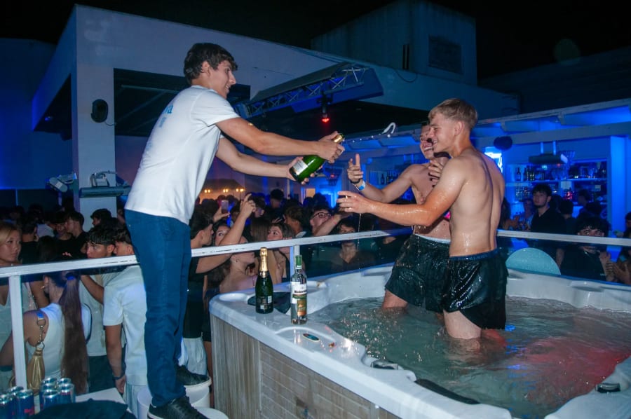 Foto de Back to the Future de Thirsty Costa Brava