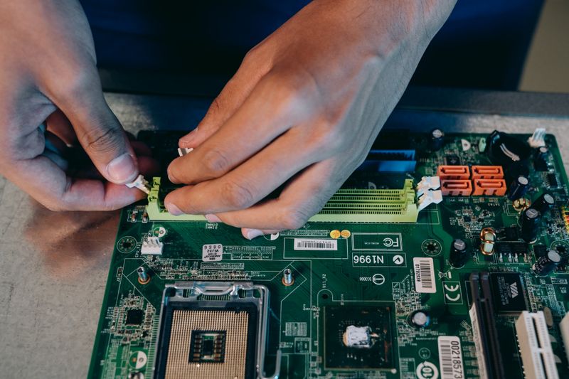 IT Support & Maintenance