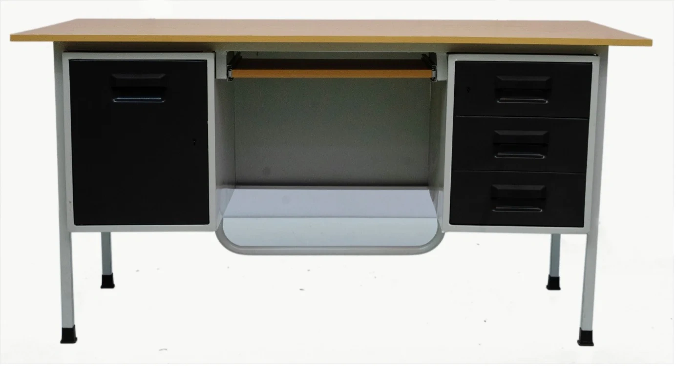 Steel Table With Two Sides Storage SST 3