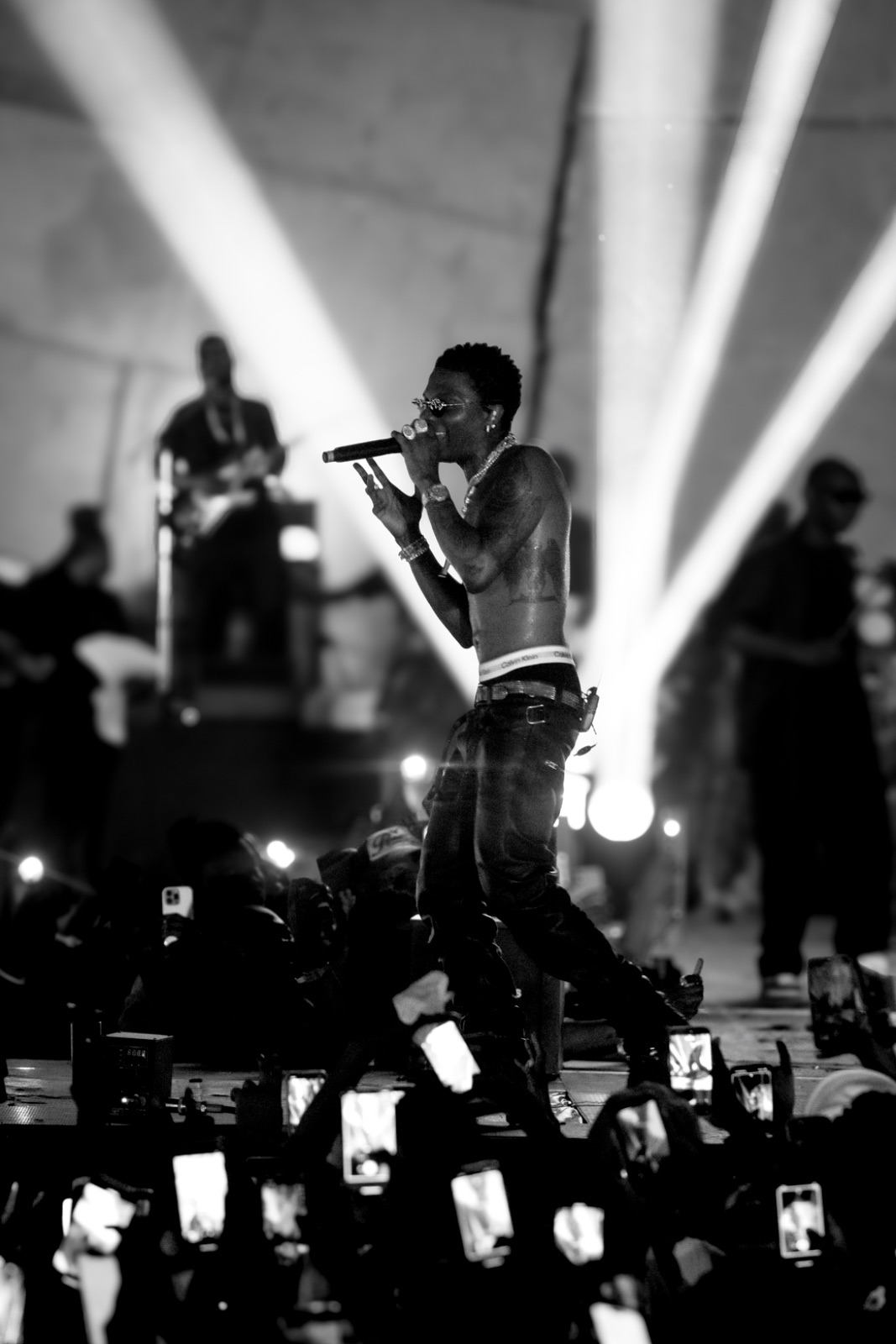 wizkid × futurefest live — concert coverage / 2025, frame 5, by ROLLINGPAPERSCO