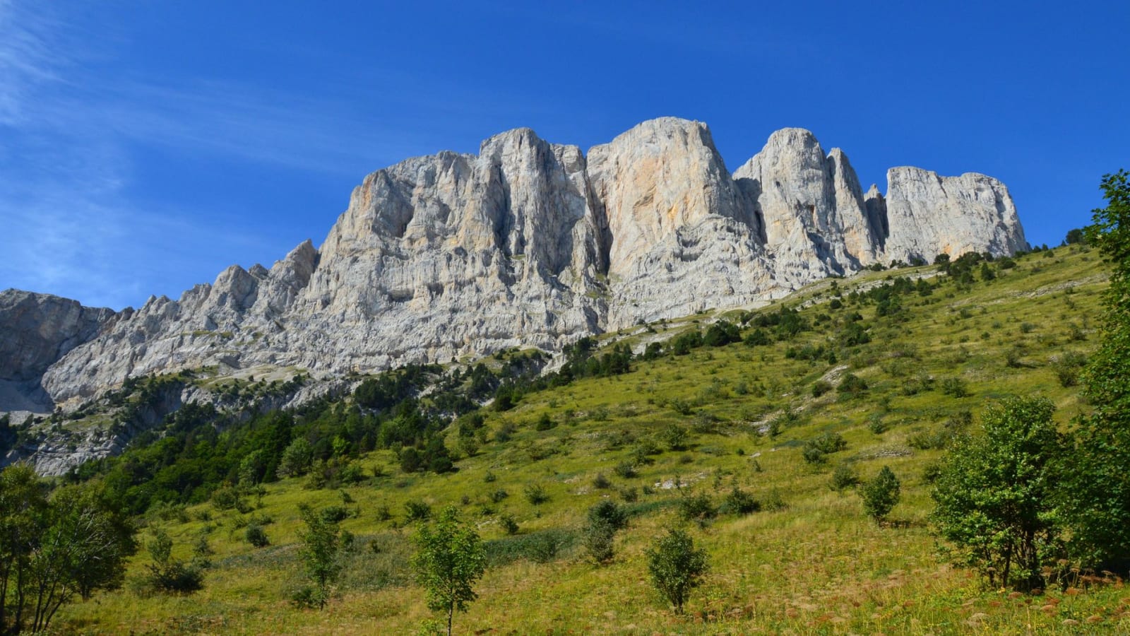 Explore the stunning cliffs of Gresse-en-Vercors in the Auvergne-Rhône-Alpes region of France.