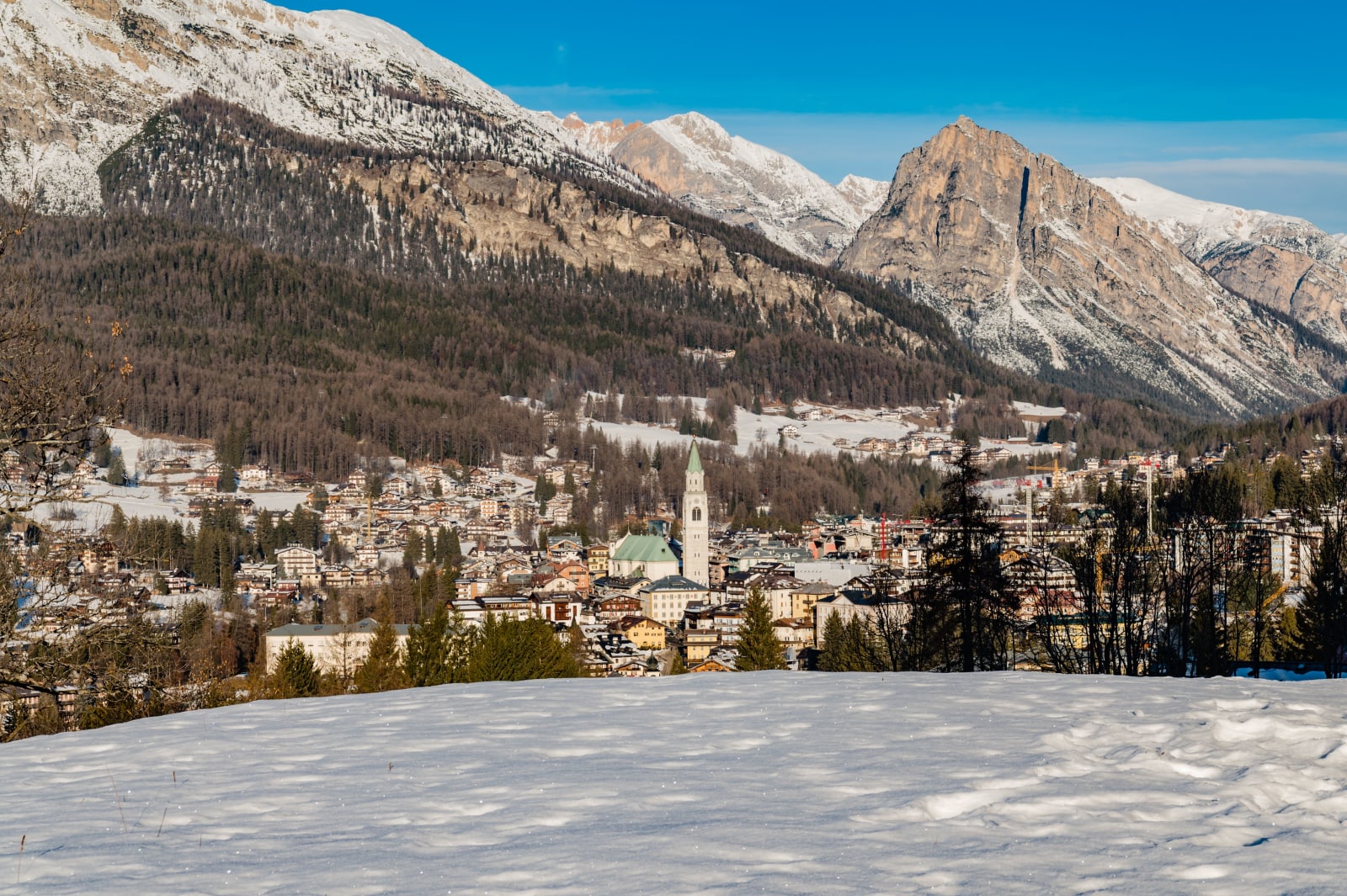 Cortina d’Ampezzo below the Dolomites in winter