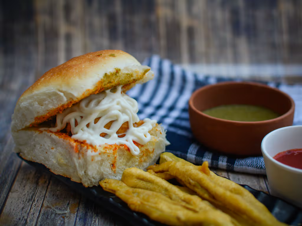 Mayo Vadapav