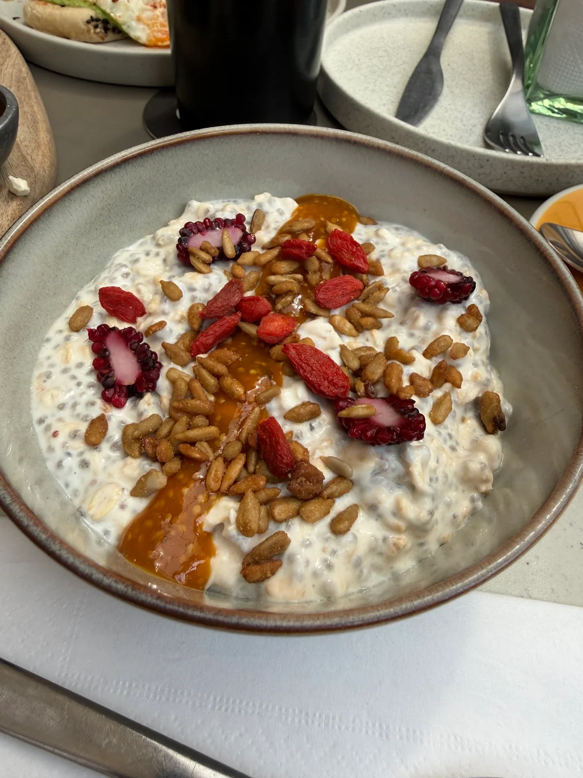 Spot preview 4