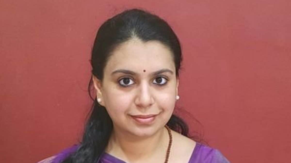 माजी IAS दिव्या मित्तल यांचा राजकारणात प्रवेश: उत्तर प्रदेशातून नव्या पर्वाची सुरुवात?