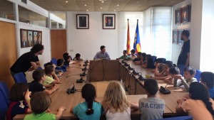 Els nens de 3r de l'Esculapi visiten l'Ajuntament