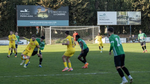 Empat del FC l'Escala, victòria del femení de bàsquet i dos podis per Joan Sues