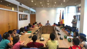  Visita dels alumnes de 3r de l'escola l'Esculapi a l'Ajuntament