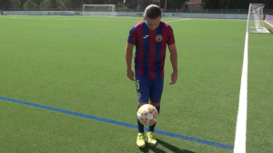 El Barça Atlètic, el Girona FC i el RCD Espanyol s'interessen per l'exescalenc Izan González