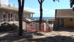 Les obres a l'institut El Pedró continuen aturades