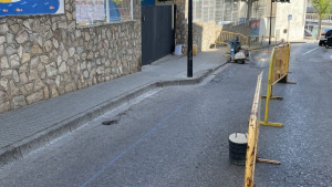 Comencen les obres d’ampliació de la vorera de l’Escola Empúries