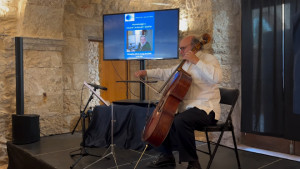 L'Escala dedica un sentit homenatge a Eduard Carbonell