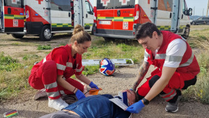 Formació en emergències per a joves que no estudien