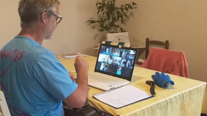 L'hoquei subaquàtic fa sessions online d'apnea