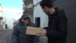 Tortells de reis pels escalencs de més de 90 anys
