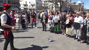 Les caramelles han sonat un any més pels carrers de l'Escala