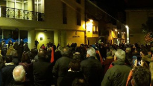 La convocatòria de vaga acaba amb una concentració a la plaça de l'Ajuntament