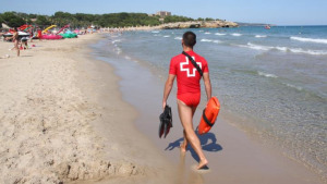 Avui ha engegat el servei de socorrisme a les platges de l'Escala