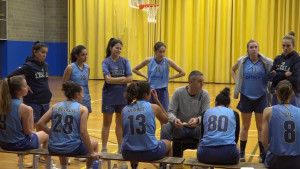 El sènior femení de bàsquet aspira a l'ascens; el masculí salvar-se