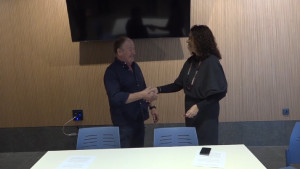 El síndic i Agbar renoven el compromís d'atenció al ciutadà