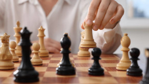 El taller d'escacs, del CER, busca fomentar la creativitat i l'estrategia