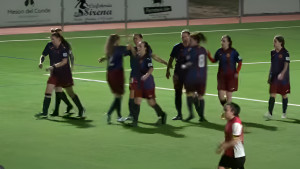Derrota de l'Escala i victòries del femení i segon equip de futbol