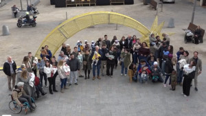 L'Escala dona la benvinguda a 75 nous nadons