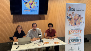 Una xerrada a les famílies estrena la segona edició de L'Escala dona Joc