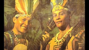 Tocant amb Indios Tabajaras