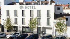 Hotels plens pel pont de maig
