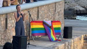 La reivindicació d'una cultura més inclusiva centra l'acte pels drets LGBTIQ+