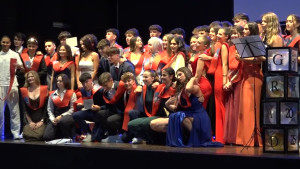 Graduació multitudinària dels alumnes de Batxillerat