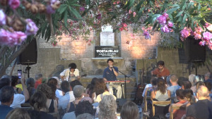 Roger Padrós i el duet L'Arannà omplen el Clos del Pastor en el Portalblau