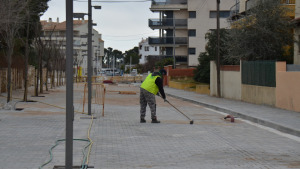 L'obra de prolongació del passeig de Riells pràcticament ja està acabada